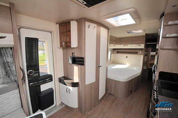 Hobby 650 KFU PRESTIGE 6 of 12