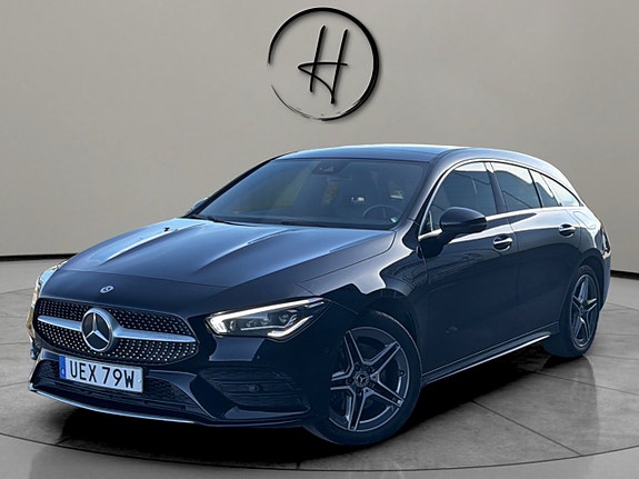 Mercedes-Benz CLA250 e 2 of 5