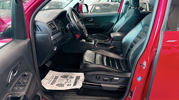 Volkswagen Amarok 13 of 22