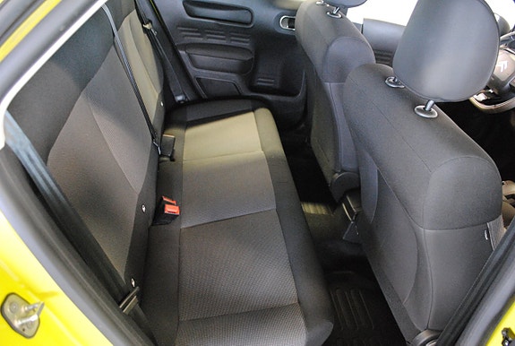 Citroen C4 Cactus 6 of 7