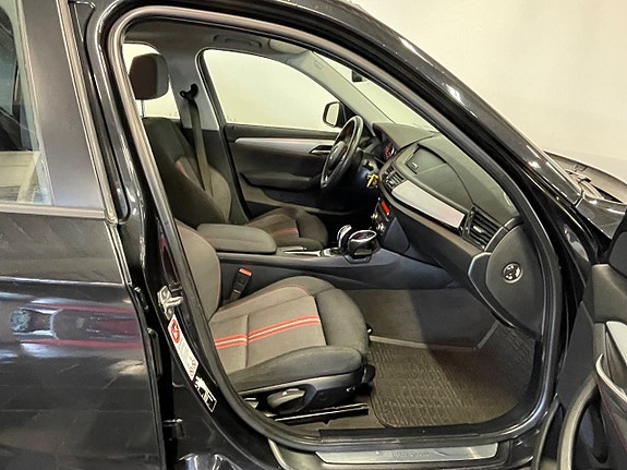 BMW X1 9 of 15