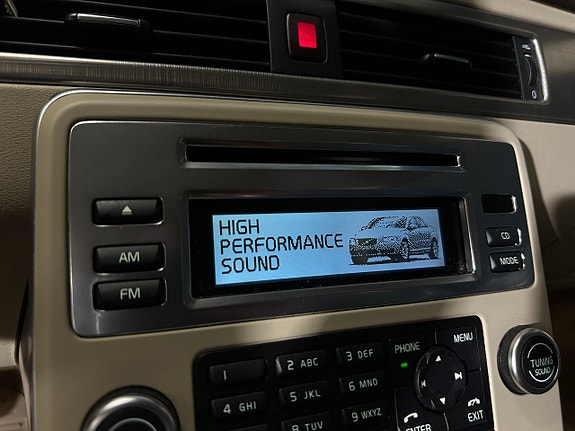 Volvo S80 16 of 18