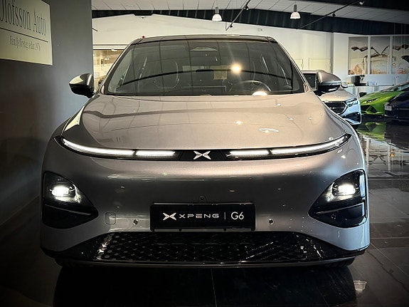 XPeng G6 2 of 17