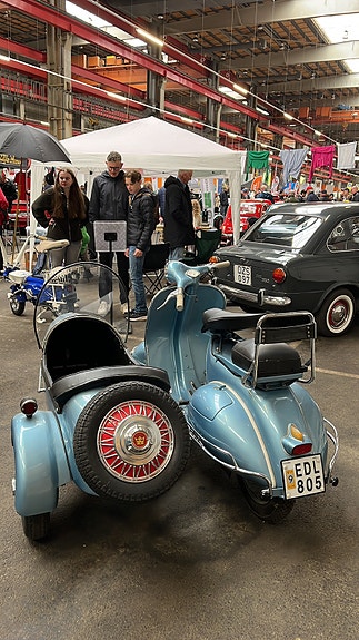 Vespa Touring 150 cc med sidovagn 2 of 5