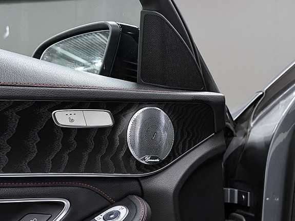 Mercedes-Benz C43 9 of 20