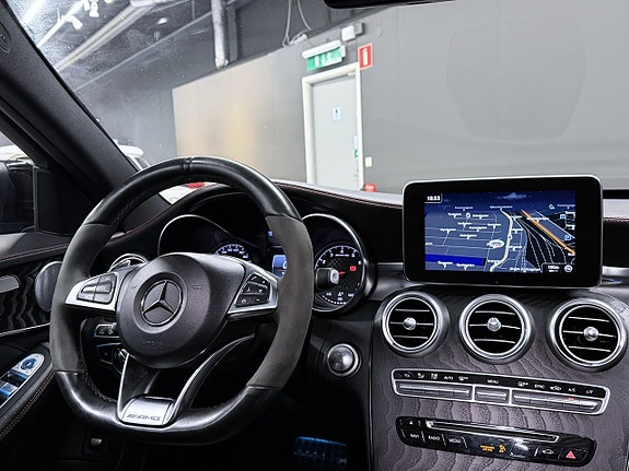 Mercedes-Benz C43 12 of 20