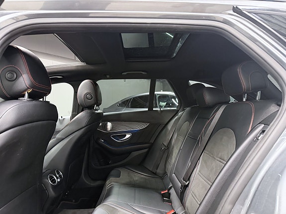 Mercedes-Benz C43 10 of 20