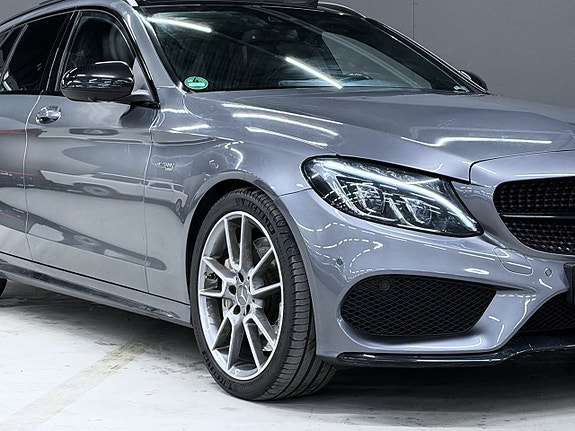 Mercedes-Benz C43 11 of 20