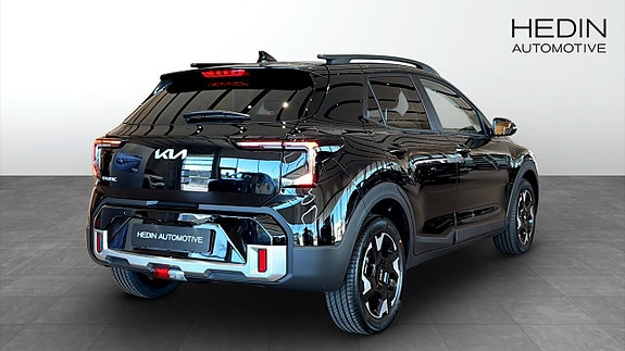 Kia Stonic 2 of 5