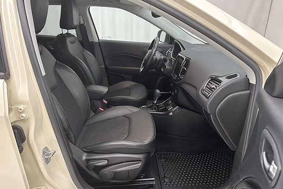 Jeep Compass 5 of 13