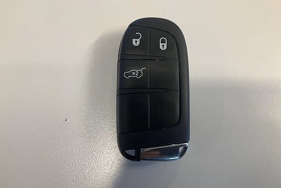 Jeep Compass 13 of 13