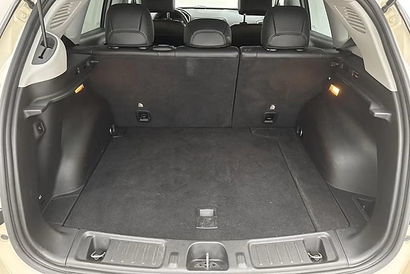 Jeep Compass 10 of 13