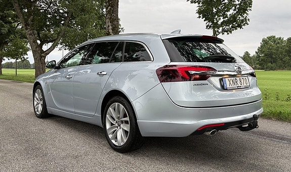 Opel Insignia 3 of 26