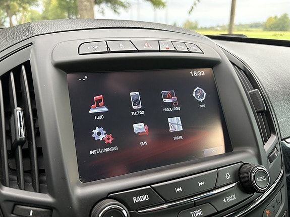 Opel Insignia 16 of 26
