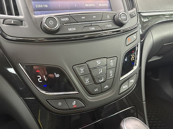 Opel Insignia 15 of 26