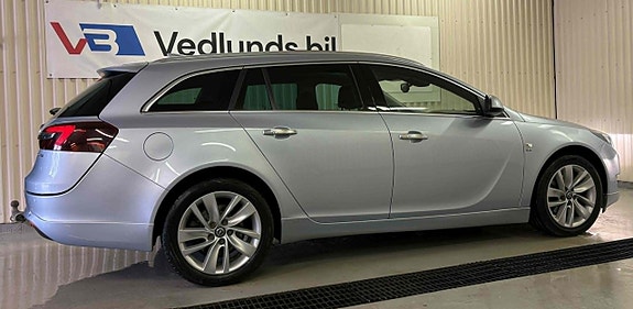 Opel Insignia 4 of 5
