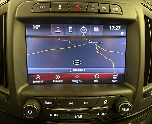 Opel Insignia 17 of 23