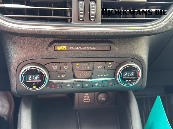 Ford Kuga 13 of 14