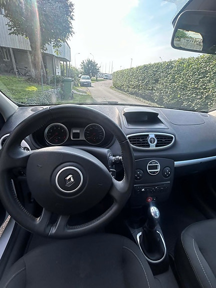 Renault Clio 3 of 5