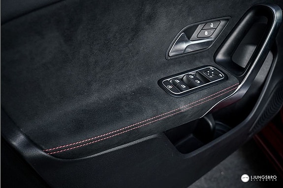 Mercedes-Benz A180 5 of 5