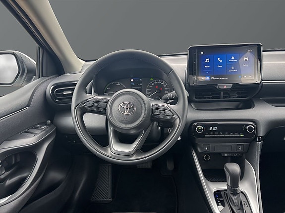Toyota Yaris 11 of 12