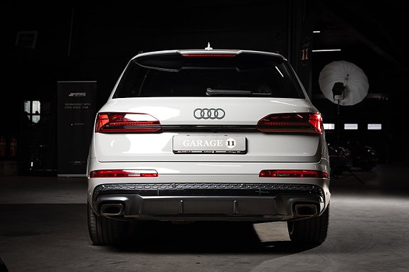 Audi Q7 5 of 5