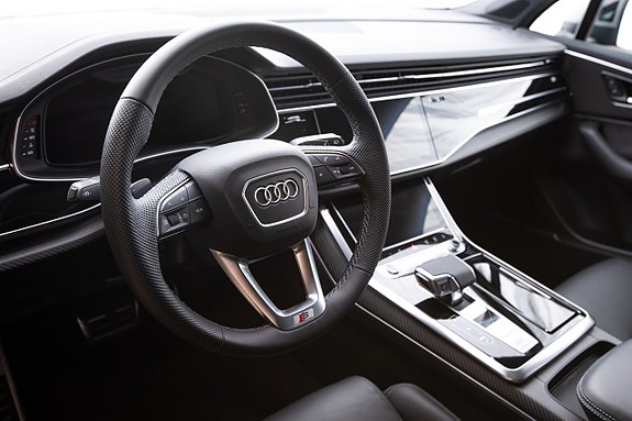 Audi Q7 14 of 30