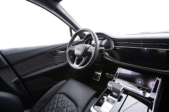 Audi Q7 16 of 30