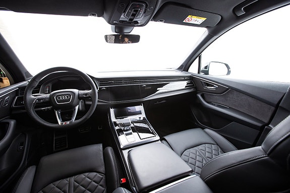 Audi Q7 15 of 30