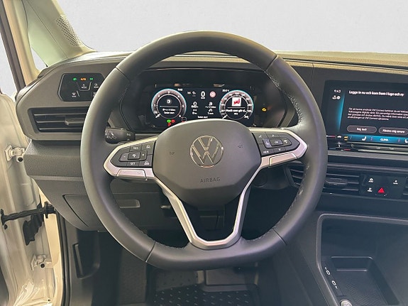 Volkswagen Caddy 10 of 17