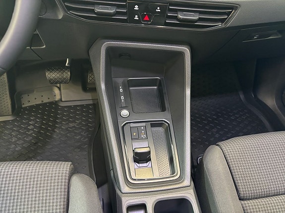 Volkswagen Caddy 12 of 17