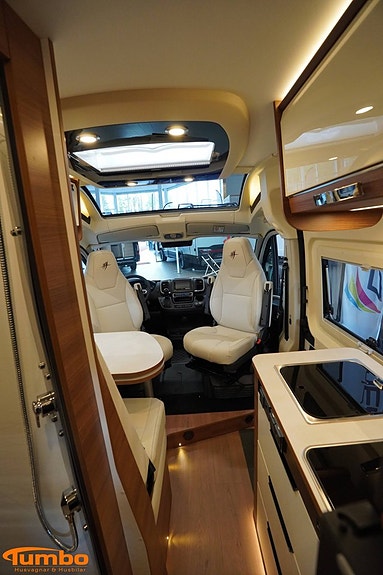 Rapido V68 Långbädd 140hk Automat 4250kg Dieselpanna 16 of 21