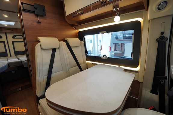 Rapido V68 Långbädd 140hk Automat 4250kg Dieselpanna 11 of 21