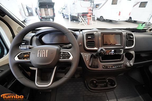 Rapido V68 Långbädd 140hk Automat 4250kg Dieselpanna 14 of 21