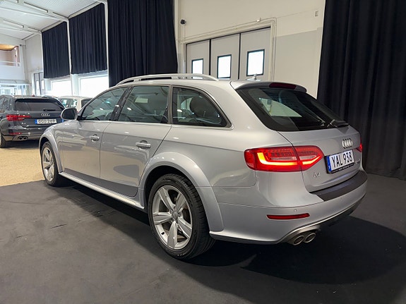 Audi A4 allroad 3 of 5