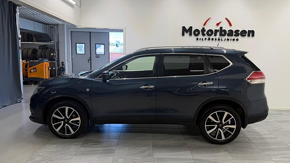 Nissan X-Trail 3 of 14