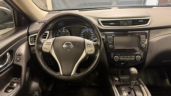 Nissan X-Trail 9 of 14