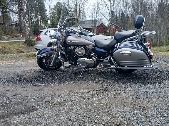 Kawasaki Vulcan 1600 Classic 2 of 5