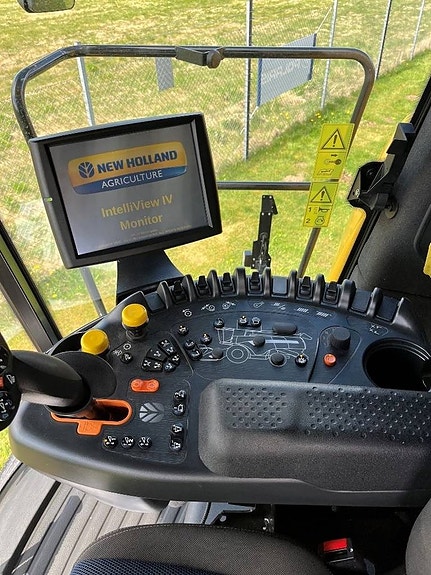 New Holland CX8.70 FS 7 of 7