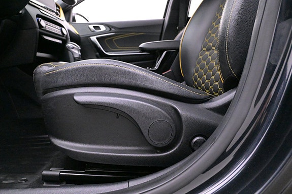 Kia XCeed 10 of 27
