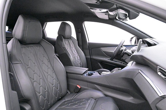 Peugeot 3008 13 of 27