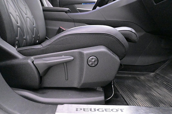 Peugeot 3008 14 of 27