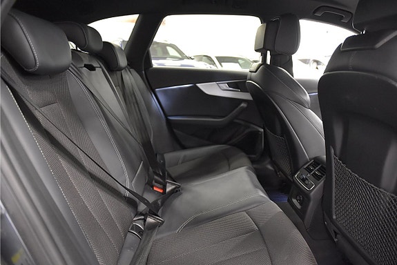 Audi A4 14 of 22