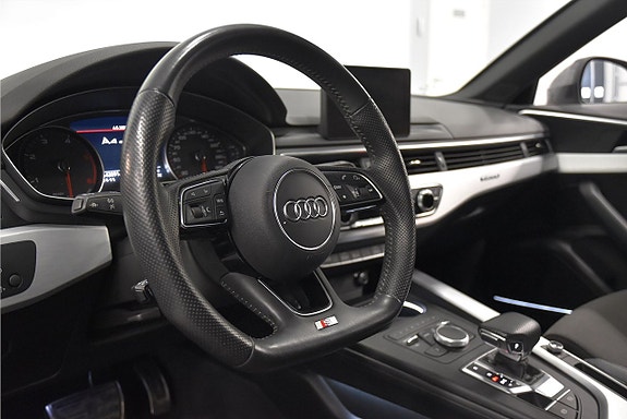 Audi A4 9 of 22