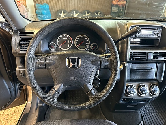 Honda CR-V 12 of 15