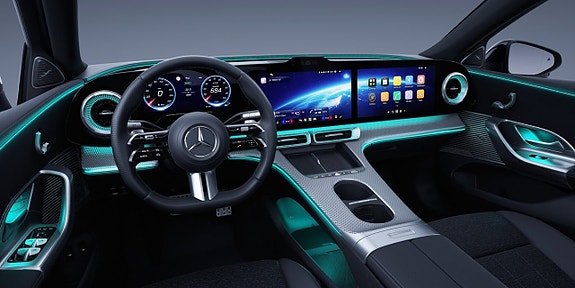 Mercedes-Benz C400 10 of 10
