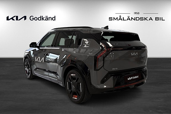 Kia EV3 6 of 17