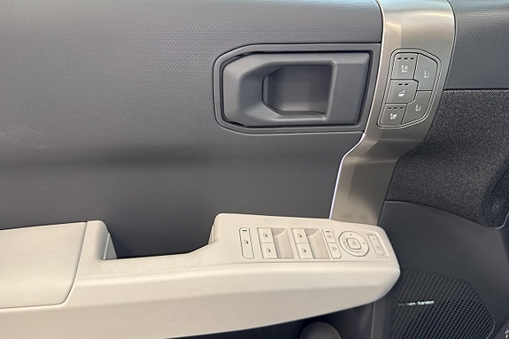 Kia EV3 8 of 17