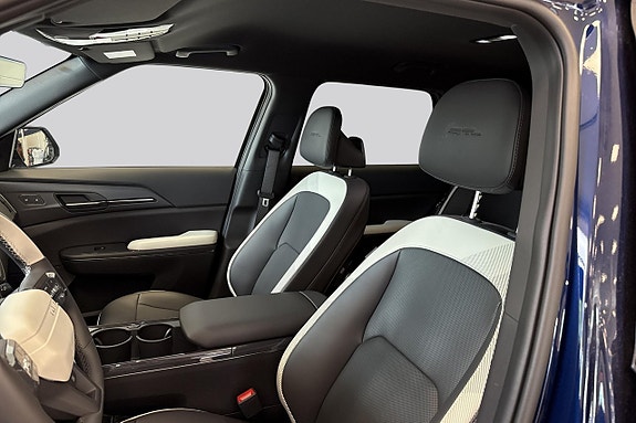 Kia EV5 9 of 15