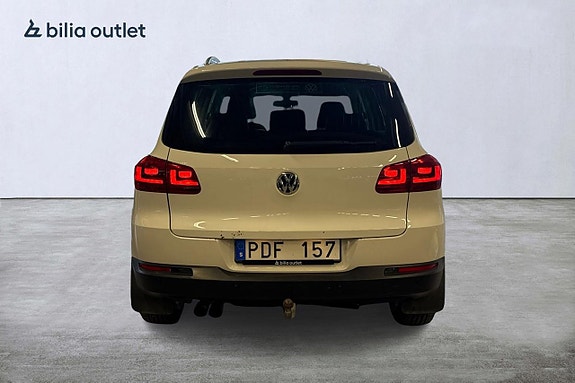 Volkswagen Tiguan 4 of 5